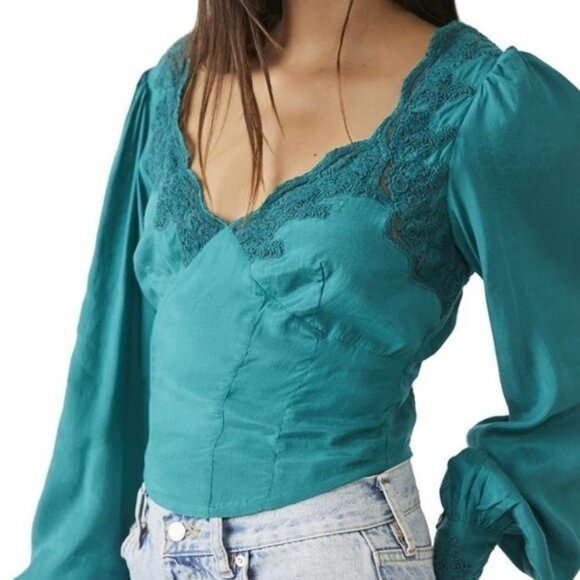 Free People Janelle Lace Top NWOT - Picture 2 of 4